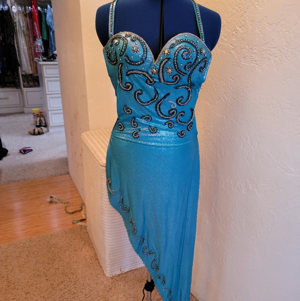Turquoise Belly Dance Costume small 34 D